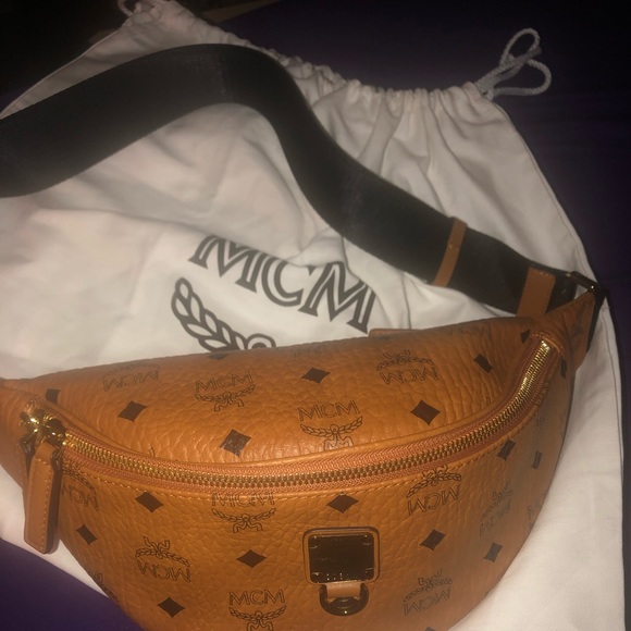 MCM Fanny Pack - Picture 4 of 6